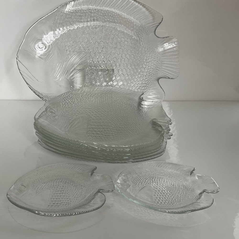 VINTAGE STAMPED ARCOROC FISH PLATE SET 9 PCS FRANCE POISSON LG PLATTER